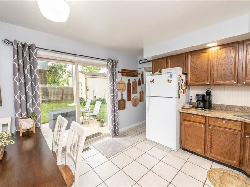 1234 Gettysburg Drive, Troy, OH 45373 Photo 6