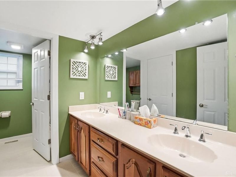 901 New England Avenue, Centerville, OH 45429 Photo 28