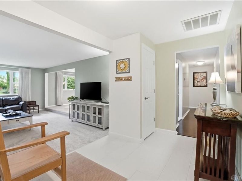 901 New England Avenue, Centerville, OH 45429 Photo 5