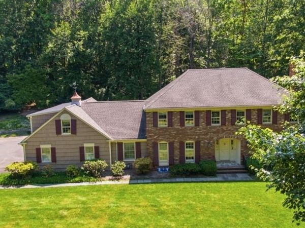 2 Tall Pines Rd, Harding, NJ 07960