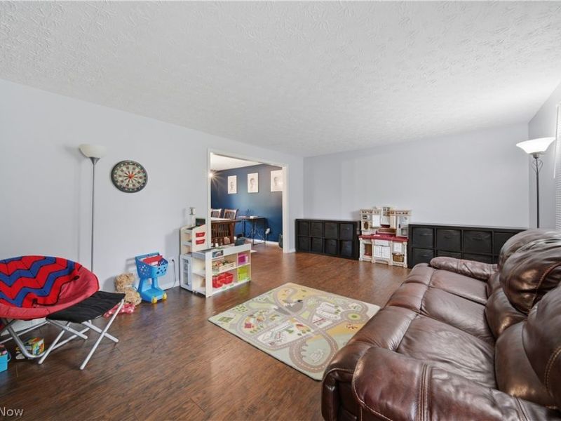 2681 Country Squire Street NW, Uniontown, OH 44685 Photo 14