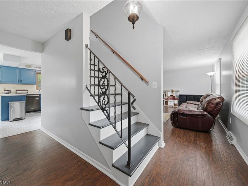 2681 Country Squire Street NW, Uniontown, OH 44685 Photo 3