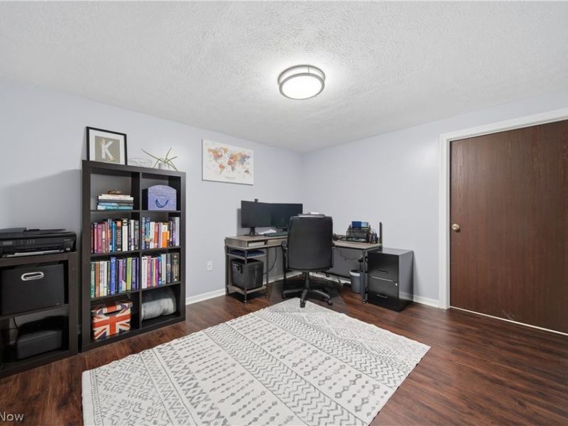 2681 Country Squire Street NW, Uniontown, OH 44685 Photo 34
