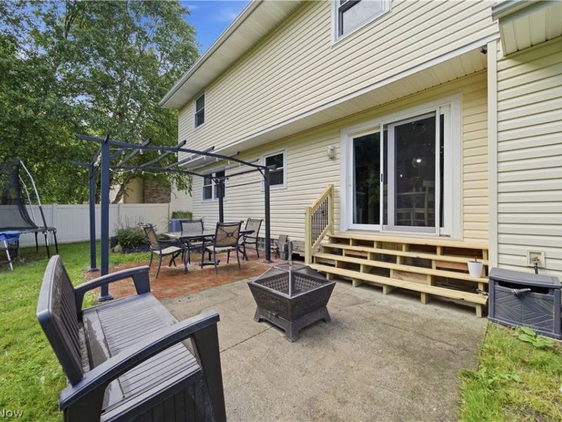 2681 Country Squire Street NW, Uniontown, OH 44685 Photo 39