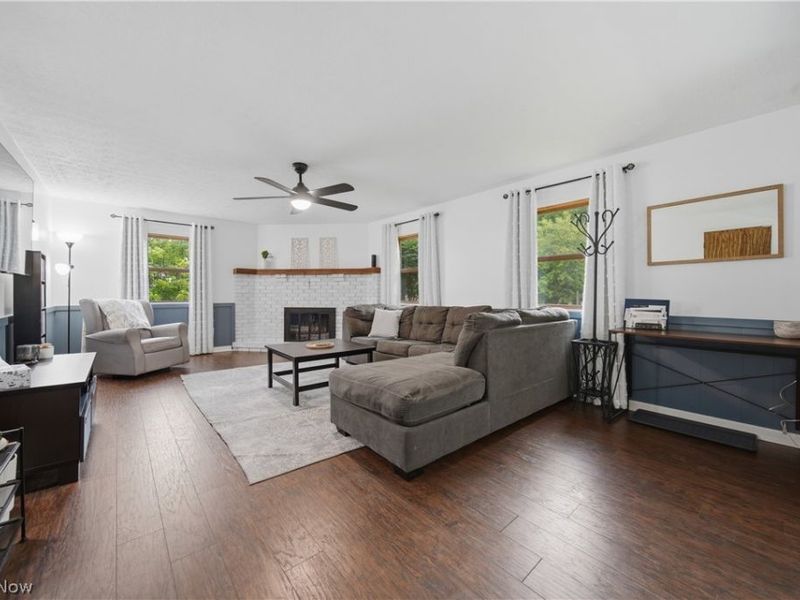 2681 Country Squire Street NW, Uniontown, OH 44685 Photo 4
