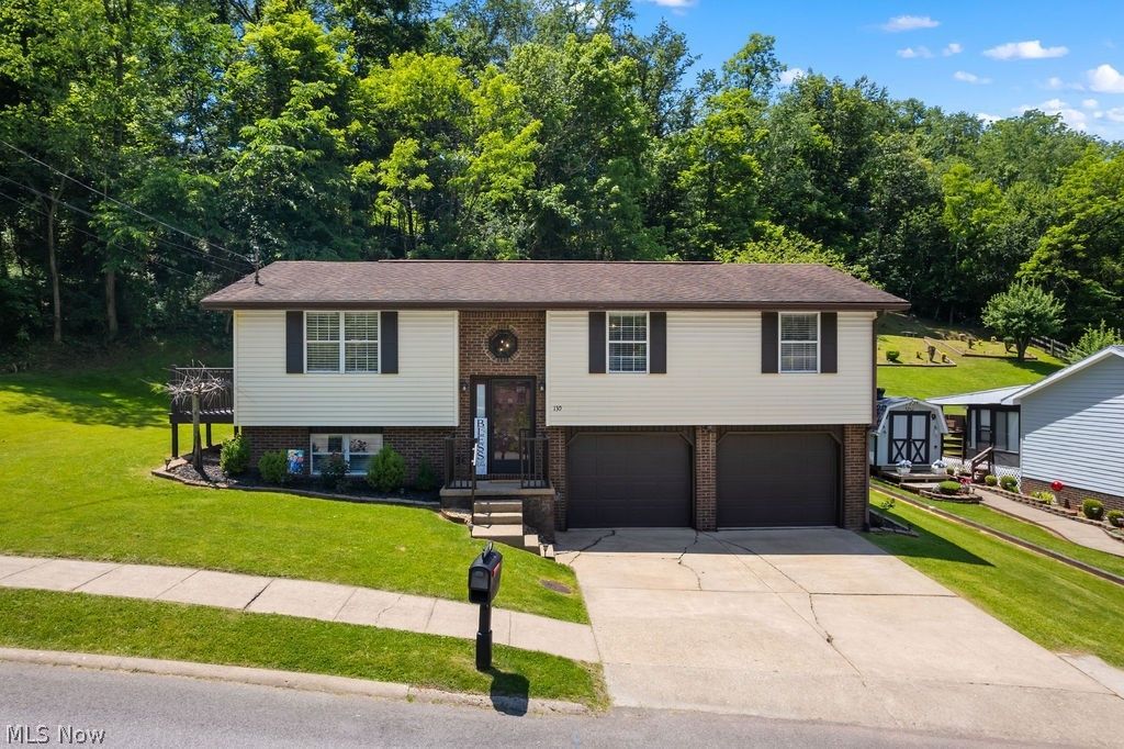 130 Wakefield Drive, Washington, WV 26181 Main Photo