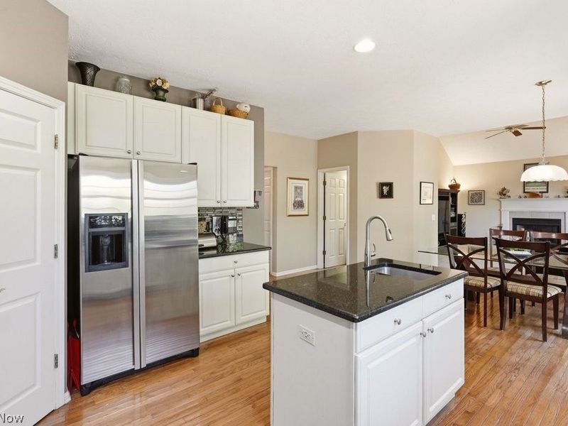 593 Brookstone Court , Copley, OH 44321 Photo 11