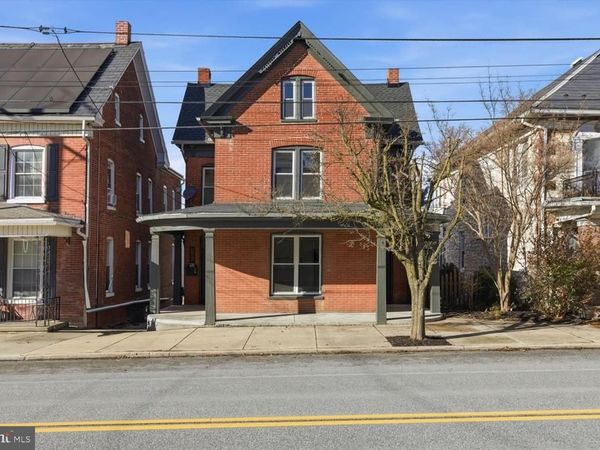 305 W BROADWAY , RED LION, PA 17356