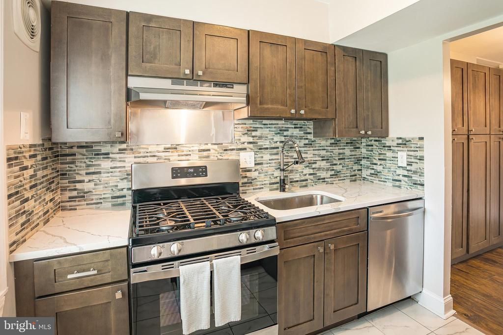 9495 Fairfax Boulevard, Unit 103, Fairfax, VA 22031 Main Photo