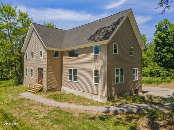 5 White Road, Ballston Spa, NY 12020