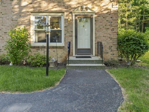 174 Williamsburg Court, Albany, NY 12203