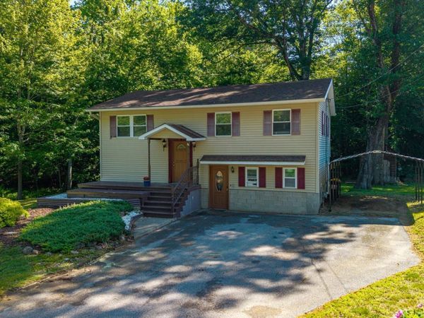11 Greybirch Trail, Milton, NY 12020