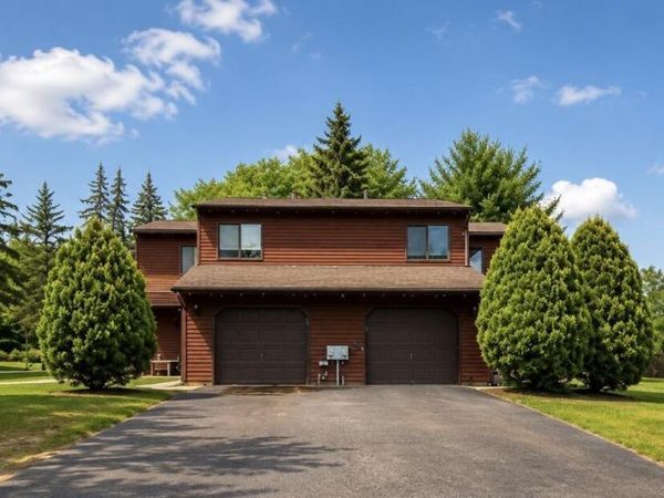 101-103 Stone Ridge Court, Guilderland, NY 12009