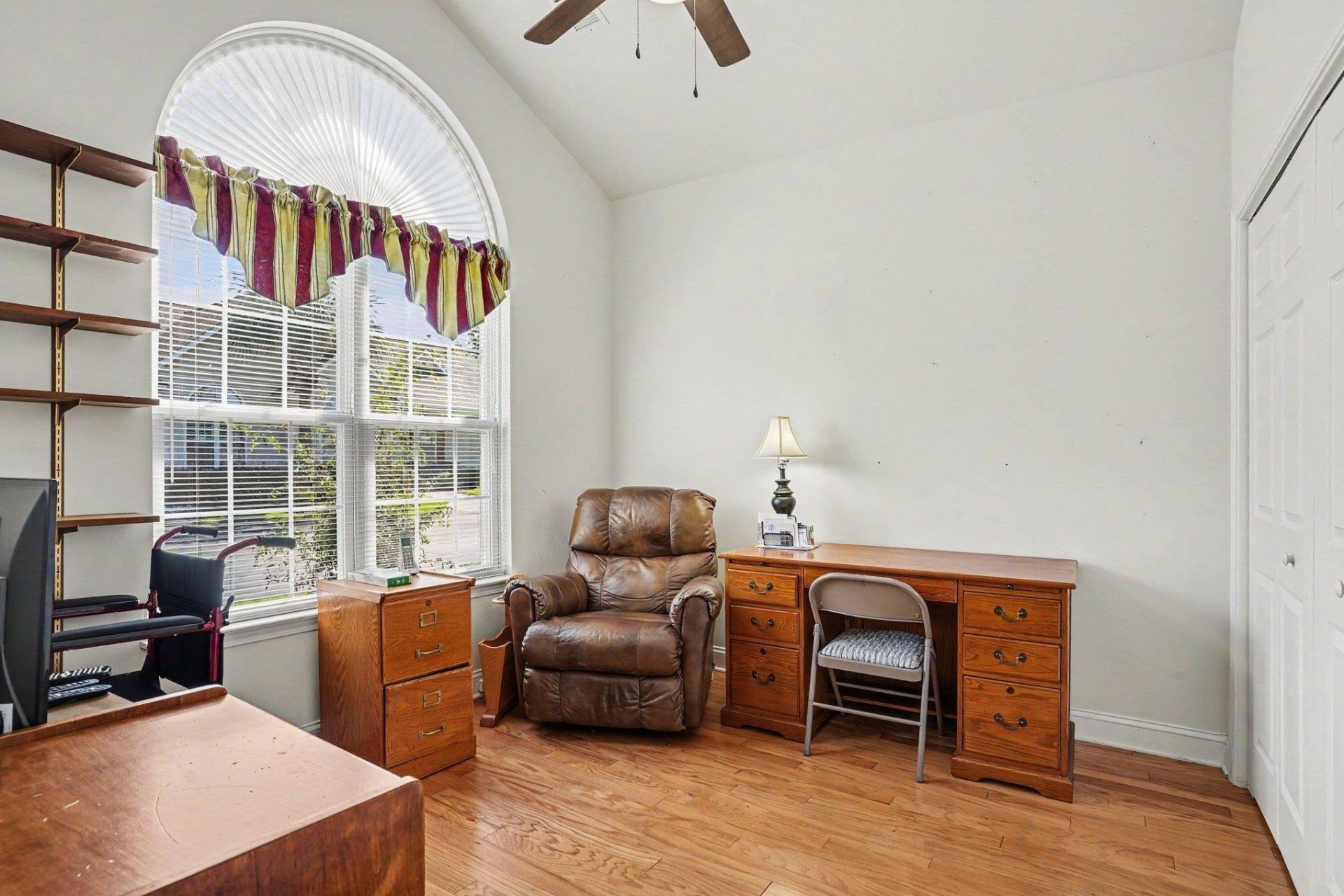 557 Banks Dr.  Photo 20