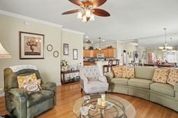 557 Banks Dr.  photo 4