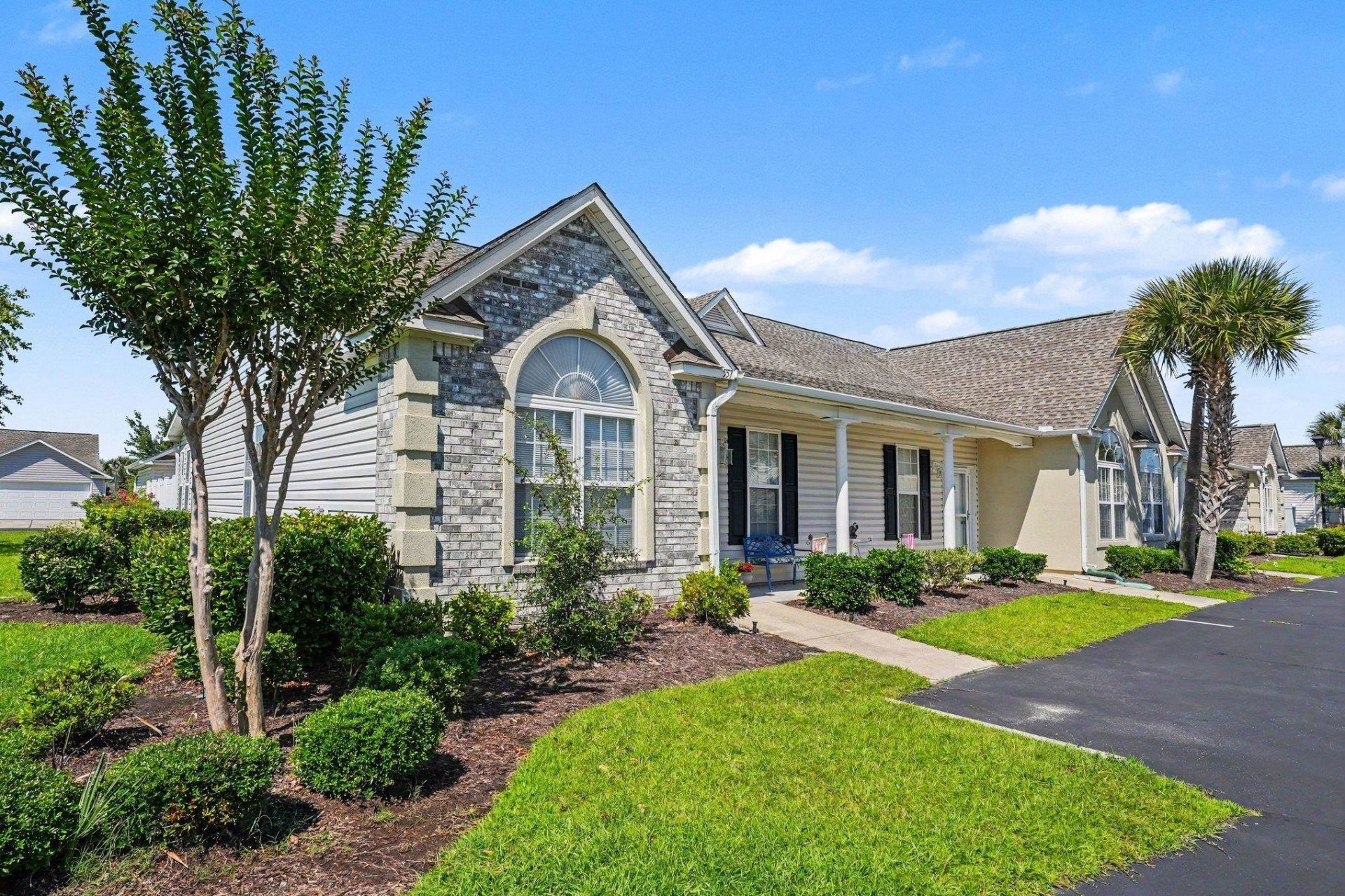557 Banks Dr.  Photo 42