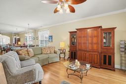 557 Banks Dr.  photo 4