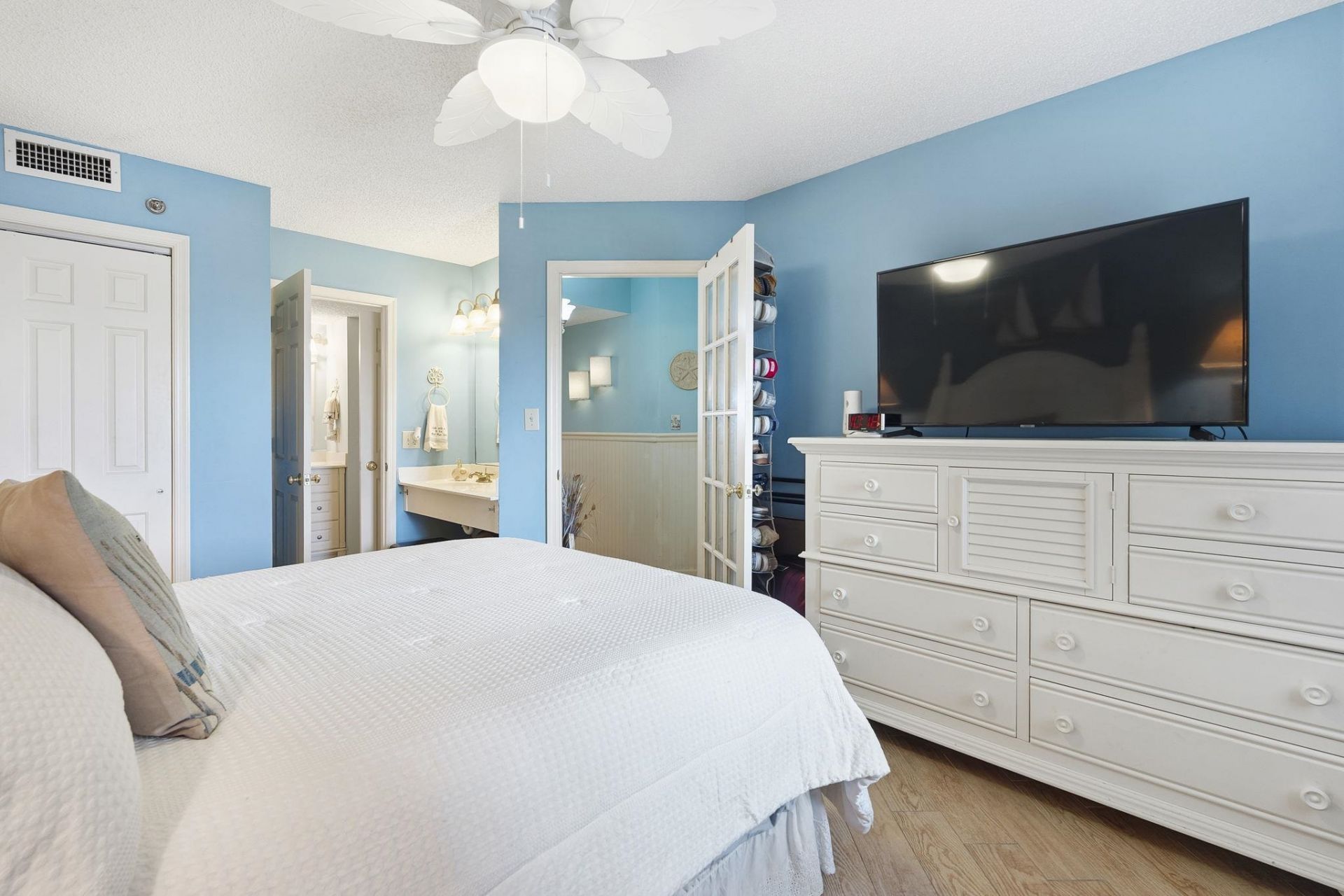 5523 North Ocean Blvd.  Photo 17