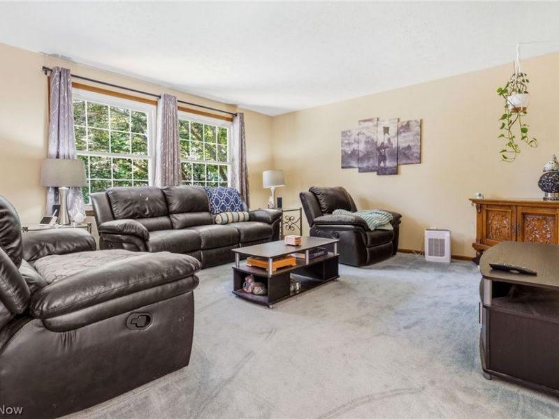 2606 Northam Circle NW, North Canton, OH 44720 Photo 5
