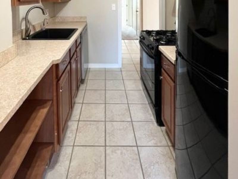 20301 Shelburne Road, Unit 8B, Shaker Heights, OH 44118 Photo 4