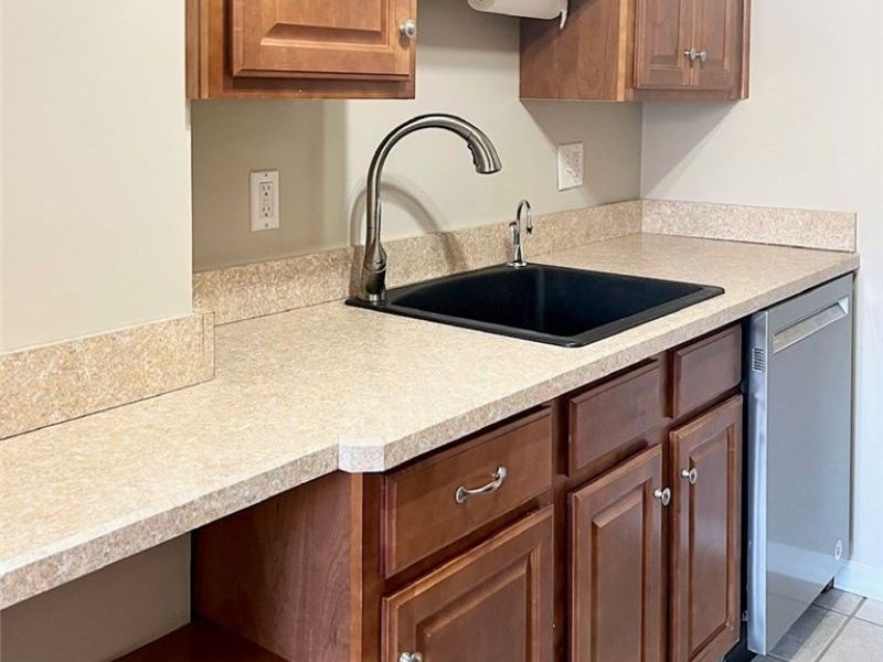 20301 Shelburne Road, Unit 8B, Shaker Heights, OH 44118 Photo 5