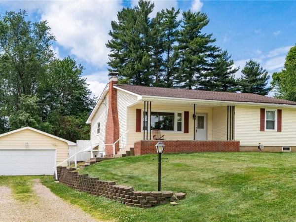 280 E Highland Drive , Zanesville, OH 43701