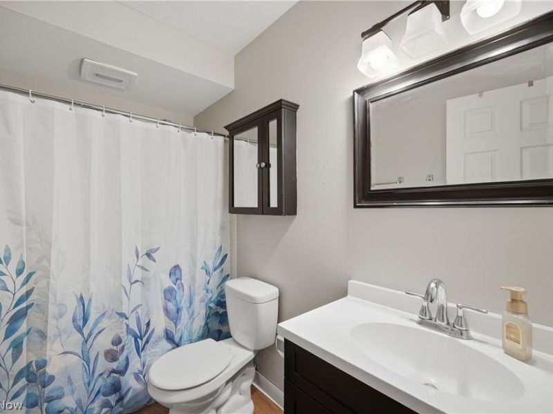 4647 Beverly Avenue NE, Canton, OH 44714 Photo 13