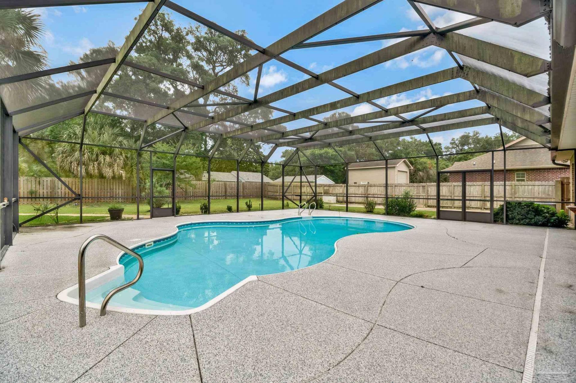 950 Paradise Beach Cir, Pensacola, FL 32506 Main Photo