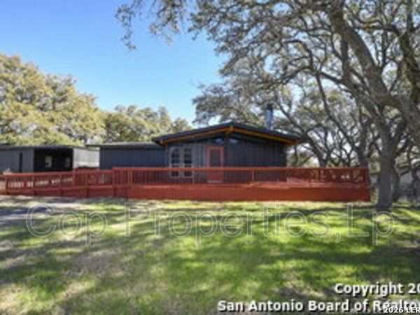 537 Tamarack Drive, San Antonio, TX 78133