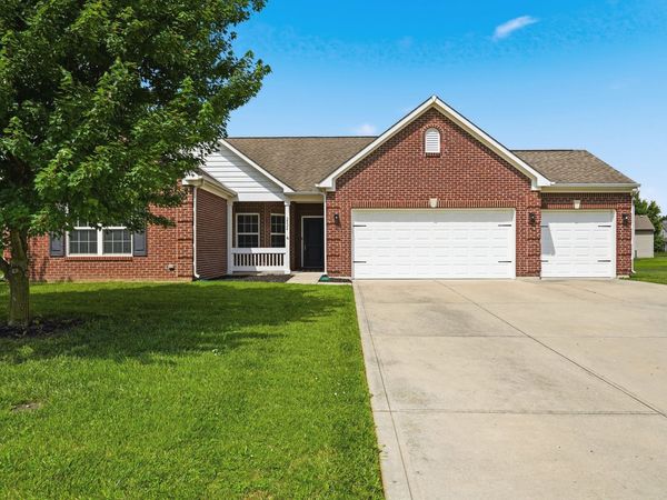2024 Autumn Faith Way , Avon, IN 46123
