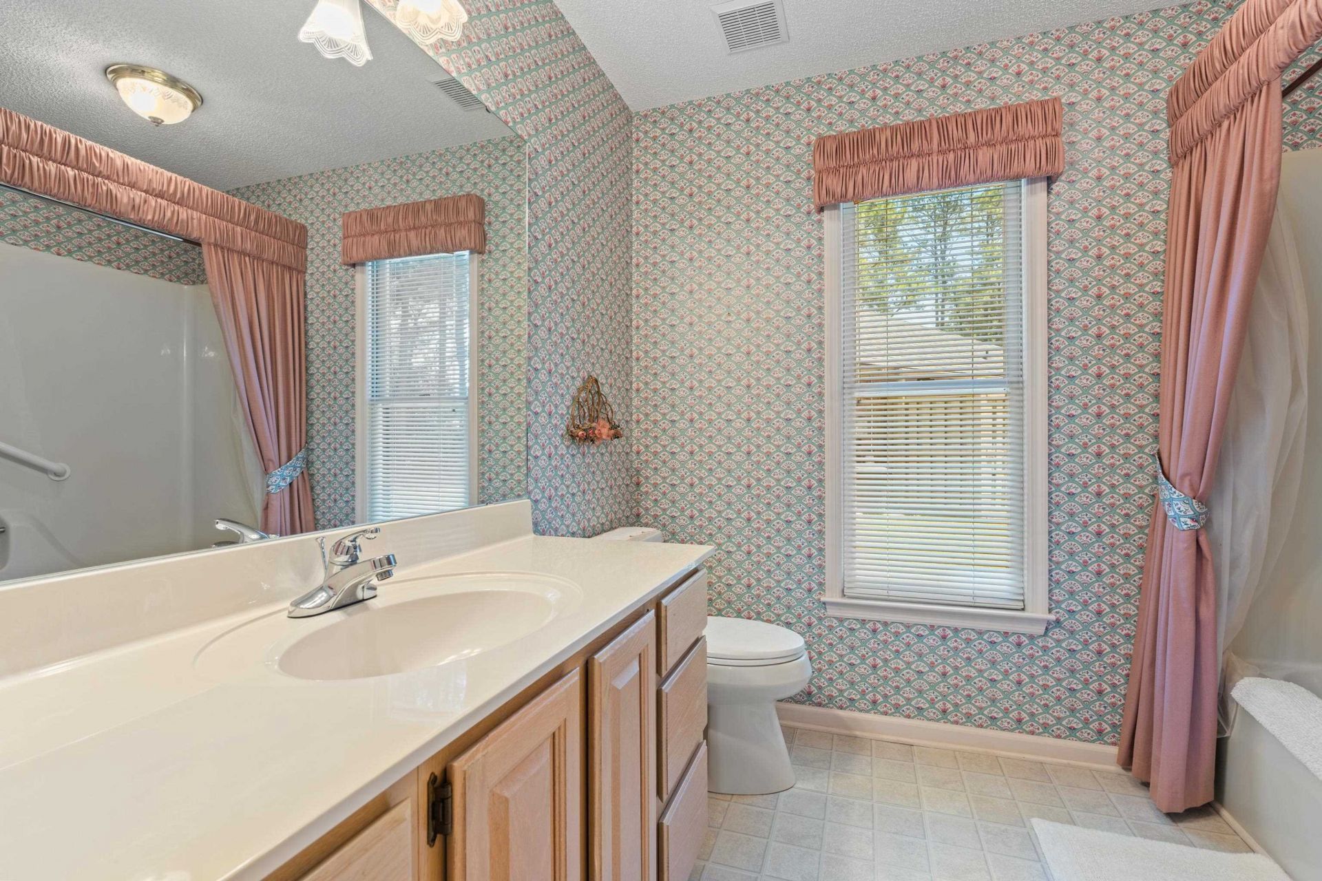 211 Butternut Circle  Photo 18