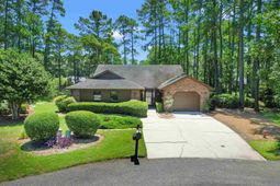 211 Butternut Circle  photo 4