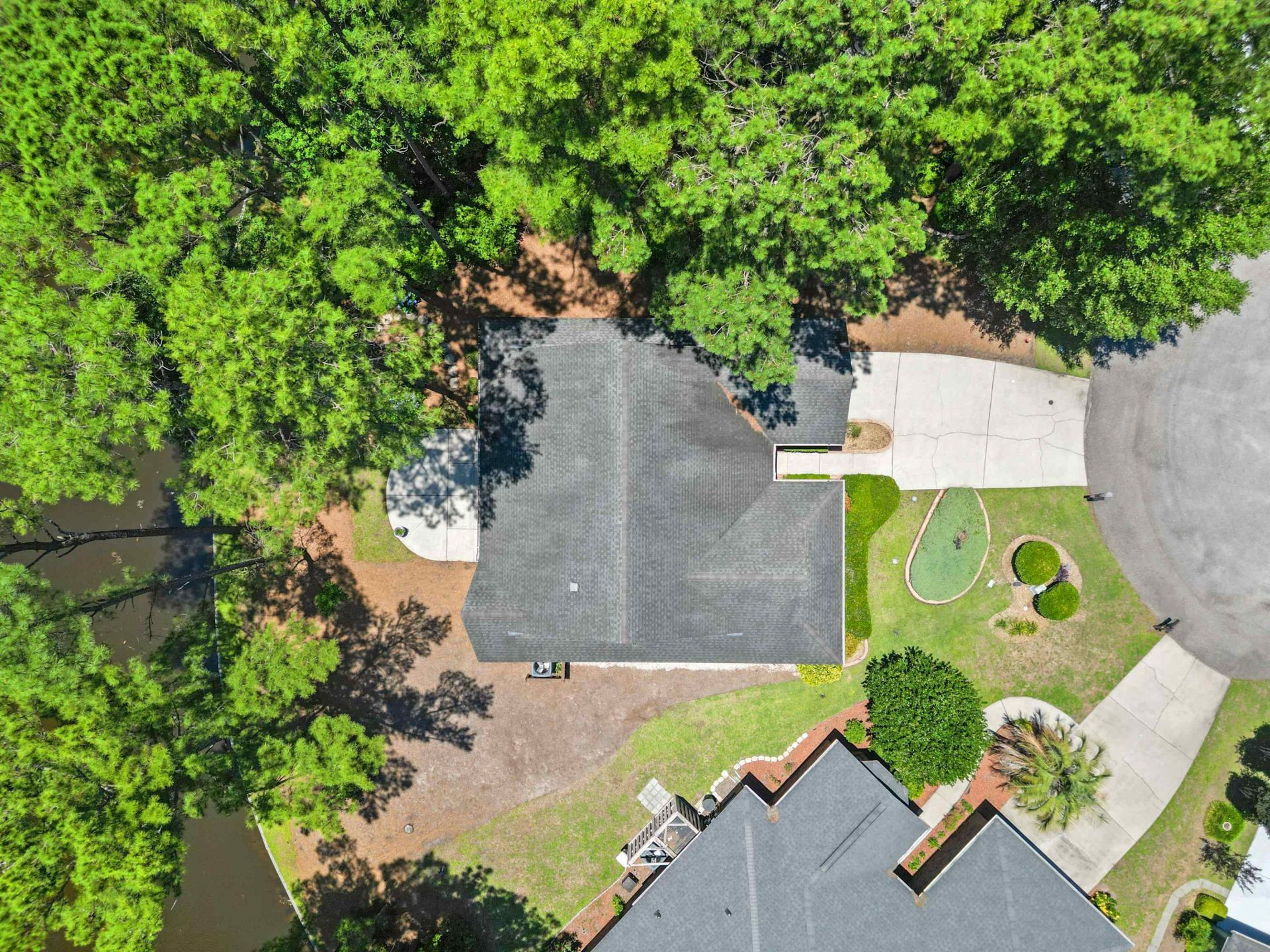 211 Butternut Circle  Photo 33