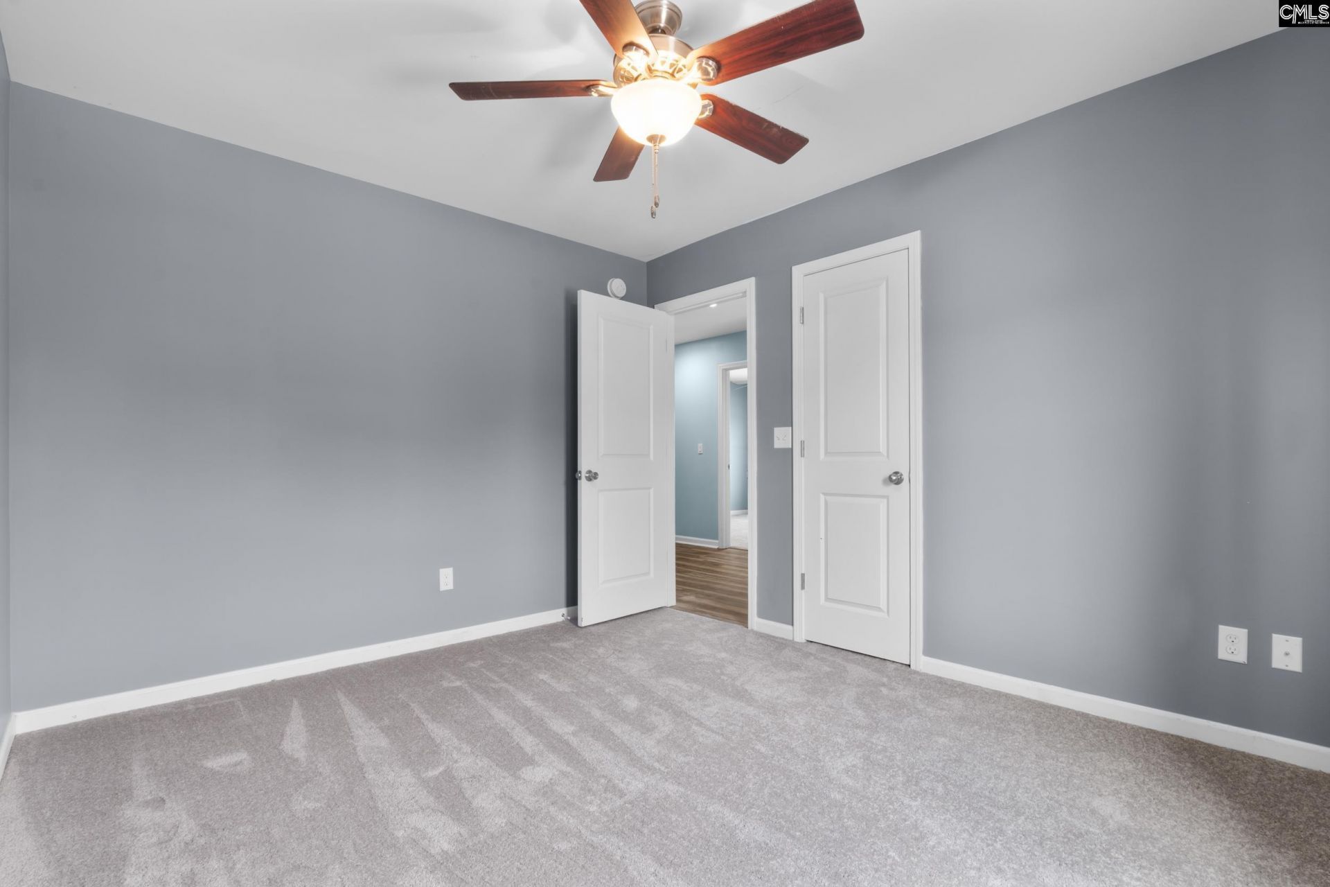 517 Colony Lakes Drive  Photo 32