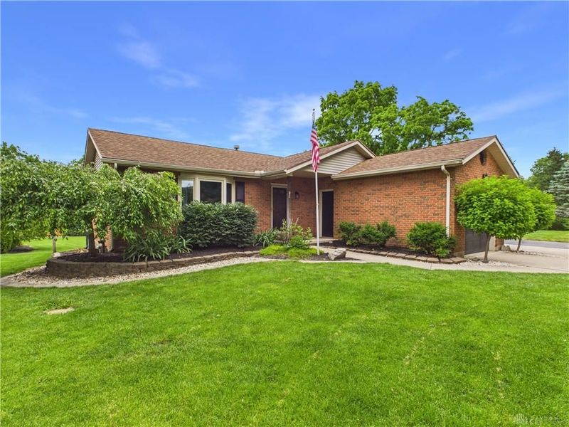 21 Dorchester Drive, Clayton, OH 45415 Photo 5