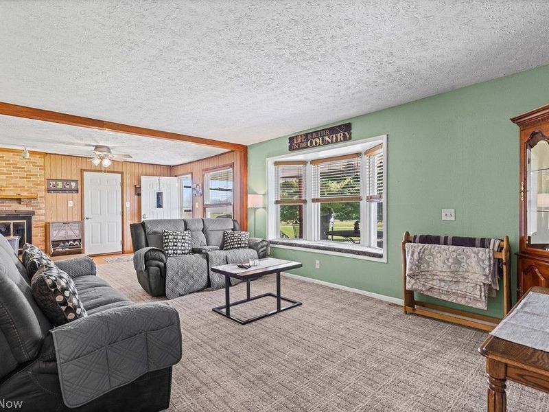 2088 Antigua Road SW, Carrollton, OH 44615 Photo 8