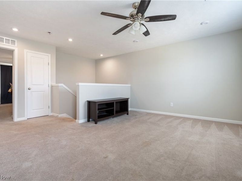 1720 Cobham Lane , Wadsworth, OH 44281 Photo 18