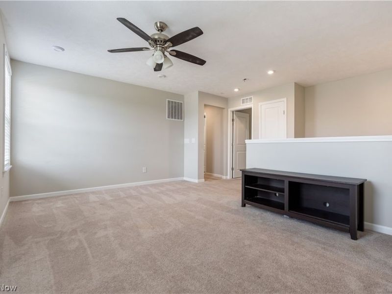 1720 Cobham Lane , Wadsworth, OH 44281 Photo 19