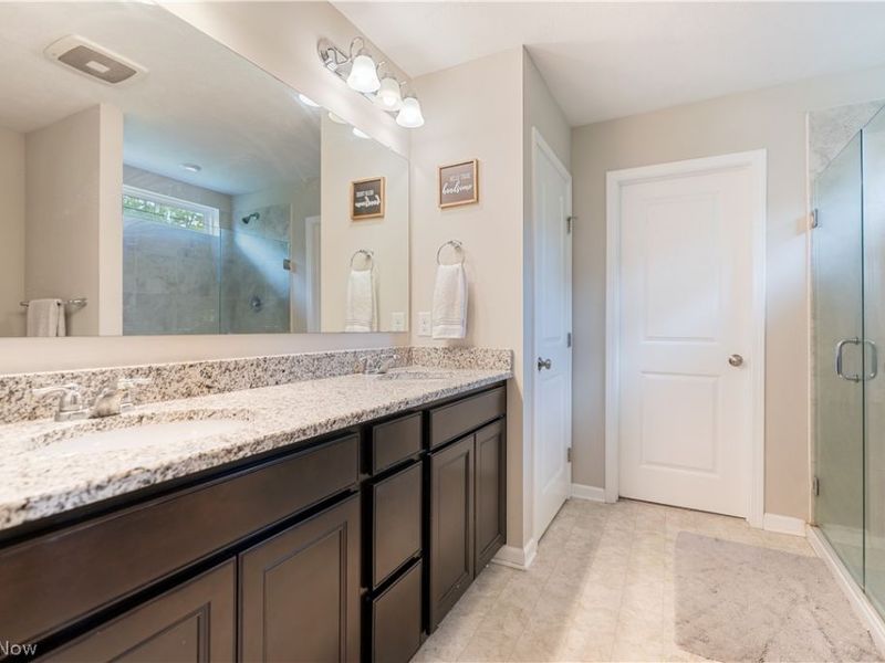 1720 Cobham Lane , Wadsworth, OH 44281 Photo 23