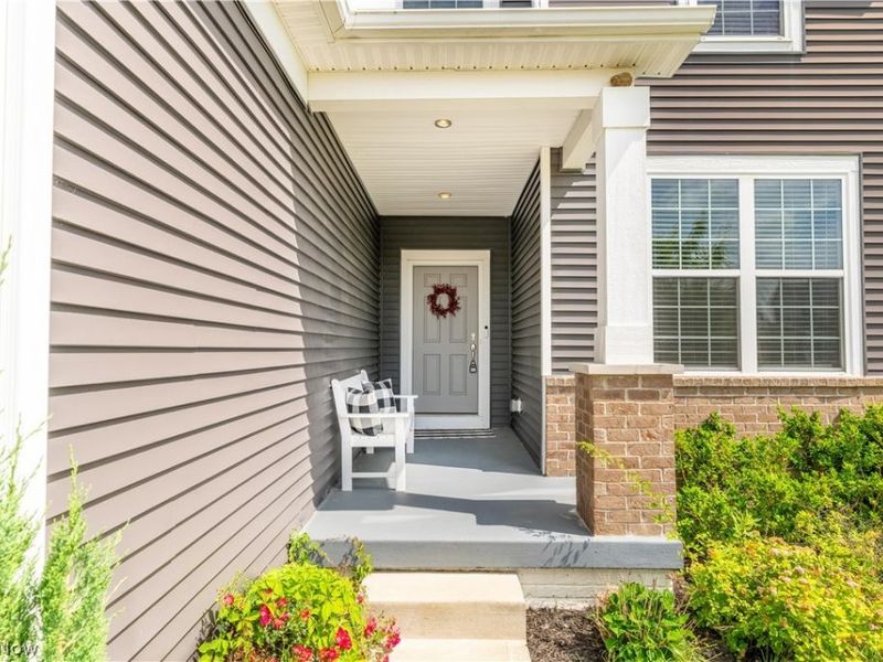 1720 Cobham Lane , Wadsworth, OH 44281 Photo 3