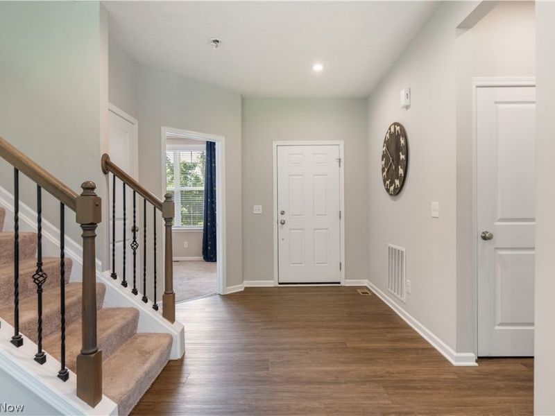 1720 Cobham Lane , Wadsworth, OH 44281 Photo 6