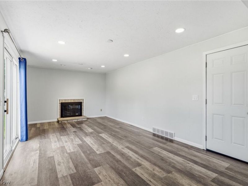 7891 Autumnwood Street NW, North Canton, OH 44720 Photo 13