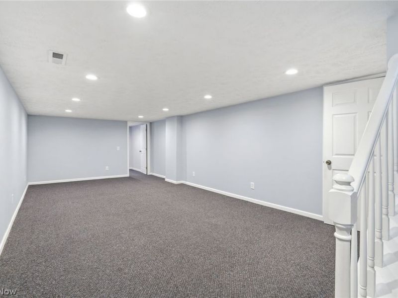 7891 Autumnwood Street NW, North Canton, OH 44720 Photo 19
