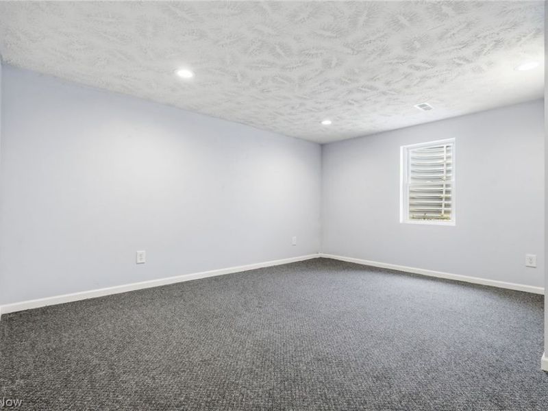 7891 Autumnwood Street NW, North Canton, OH 44720 Photo 21