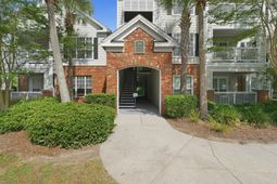 45 Sycamore Avenue photo 4