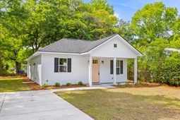 2620 Stark Lane photo 4