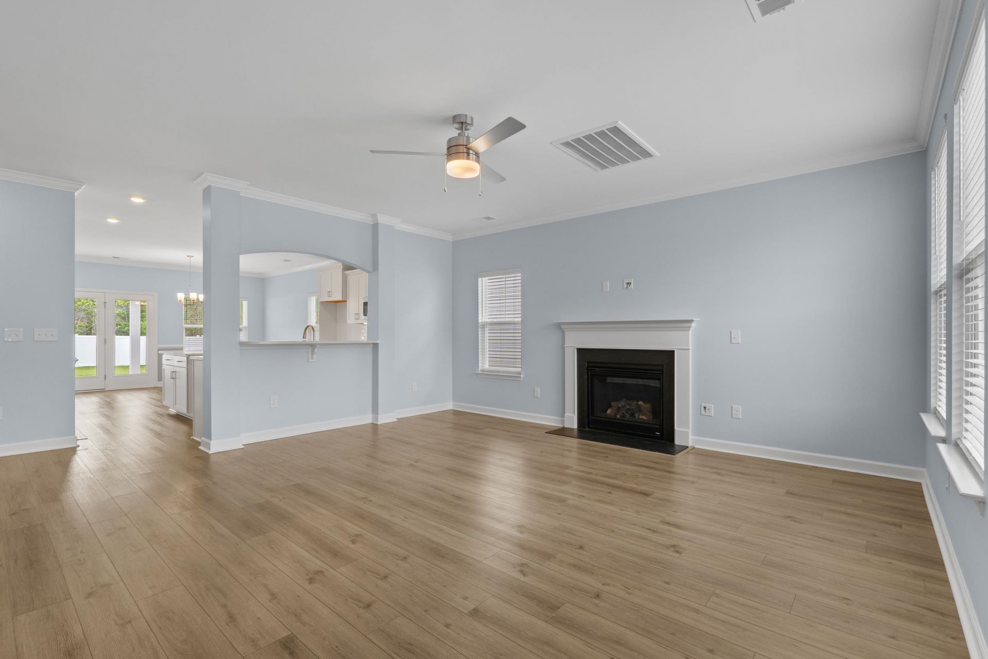 732 Enchantment Loop  Photo 11