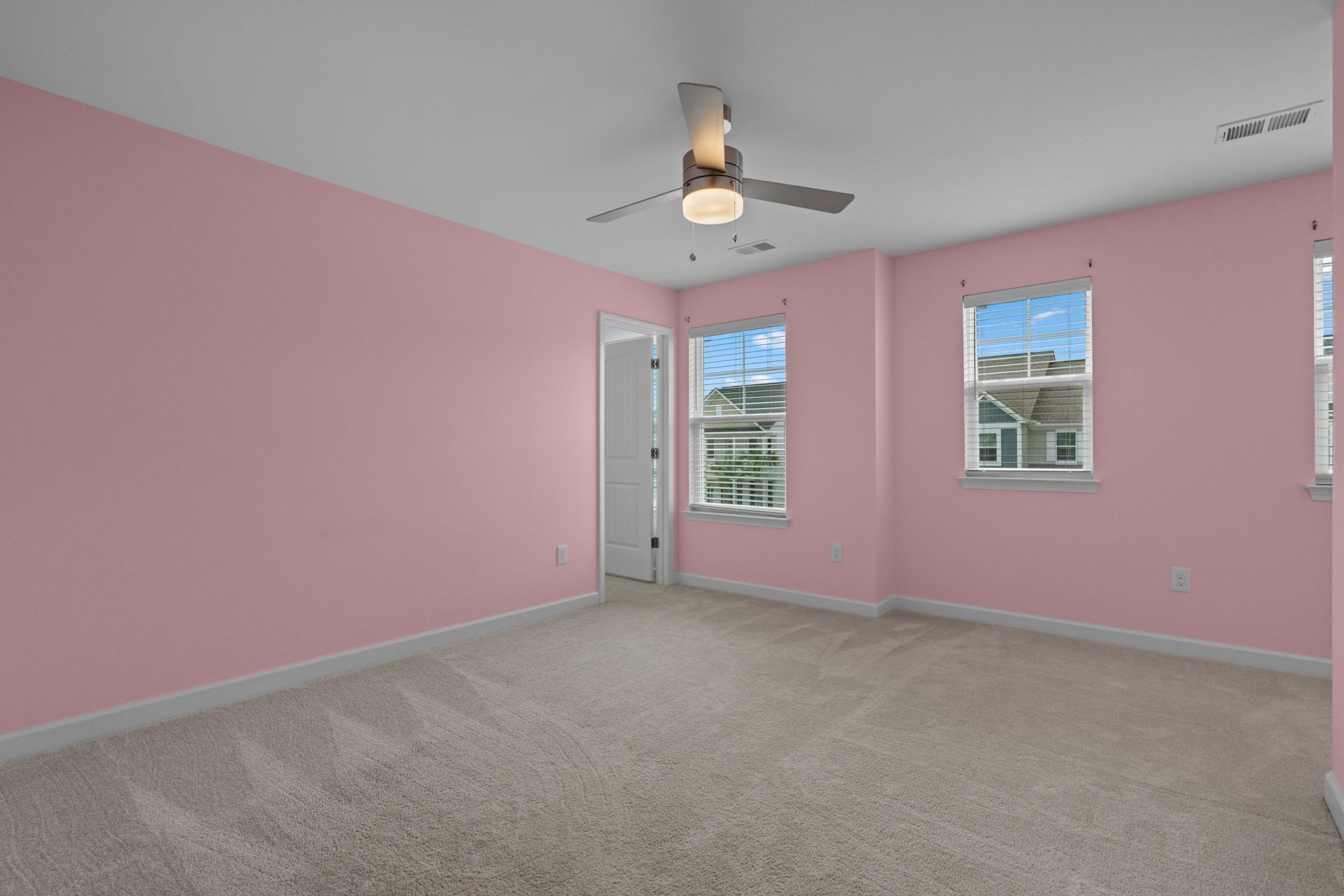 732 Enchantment Loop  Photo 45