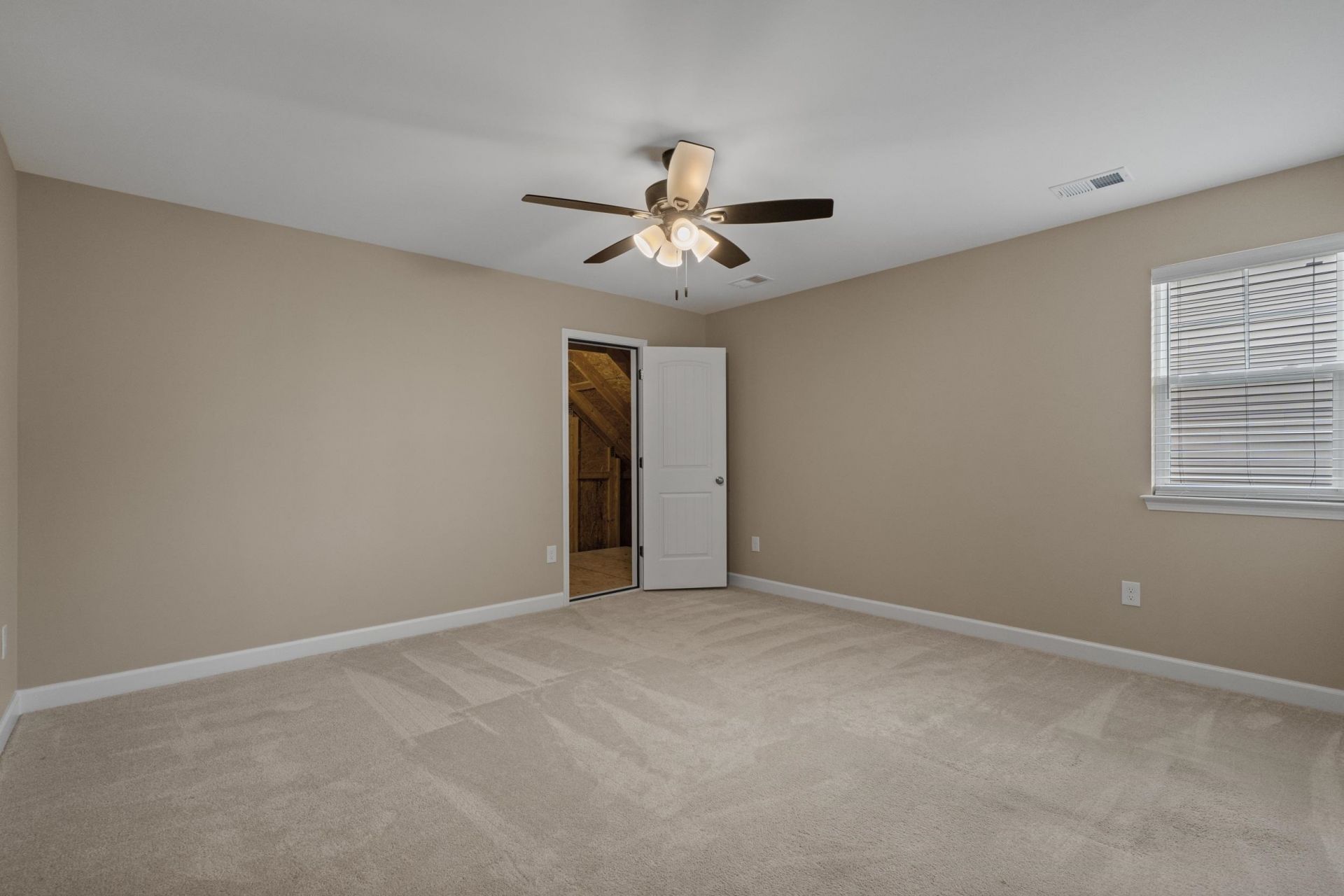 732 Enchantment Loop  Photo 48