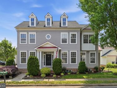 10049 PENTLAND HILLS WAY, BRISTOW, VA 20136